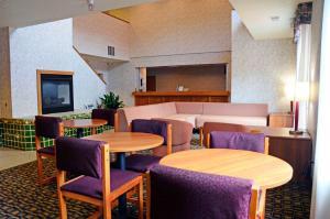 Budget Host Inn and Hotel